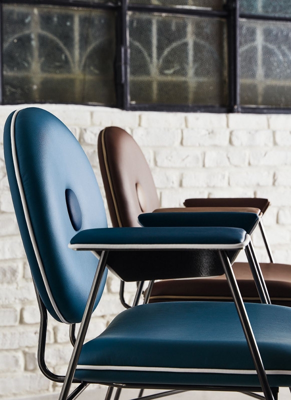 Penelope Bontempi Chair Chair