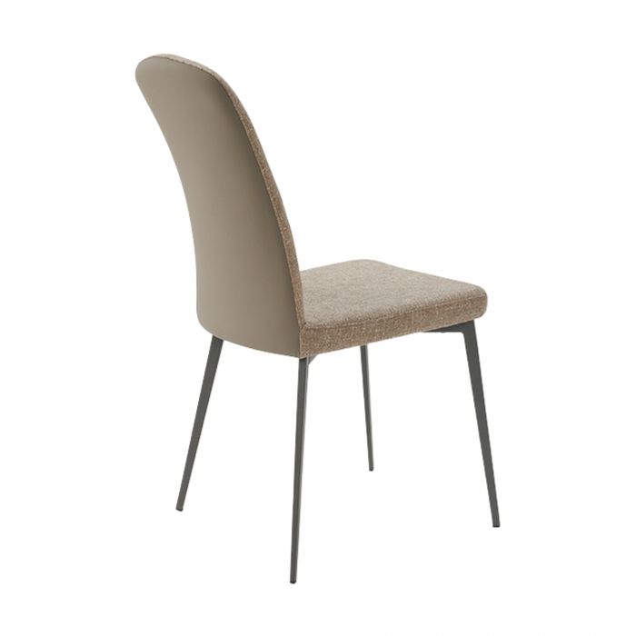 Alba Europea Design - Chair with square feet base