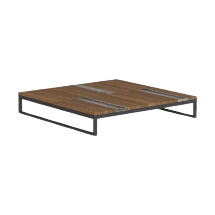 Casilda Talenti - Outdoor side table