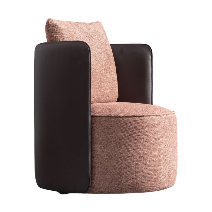 Poltrona Elder Samoa, poltrone lusso soggiorno, Arredamenti Martinel poltrone, sedute salotto eleganti, arredo zona giorno, design italiano sartoriale, complementi arredo moderni, poltroncina tessuto sfoderabile, mobili Samoa originali, poltrone design con