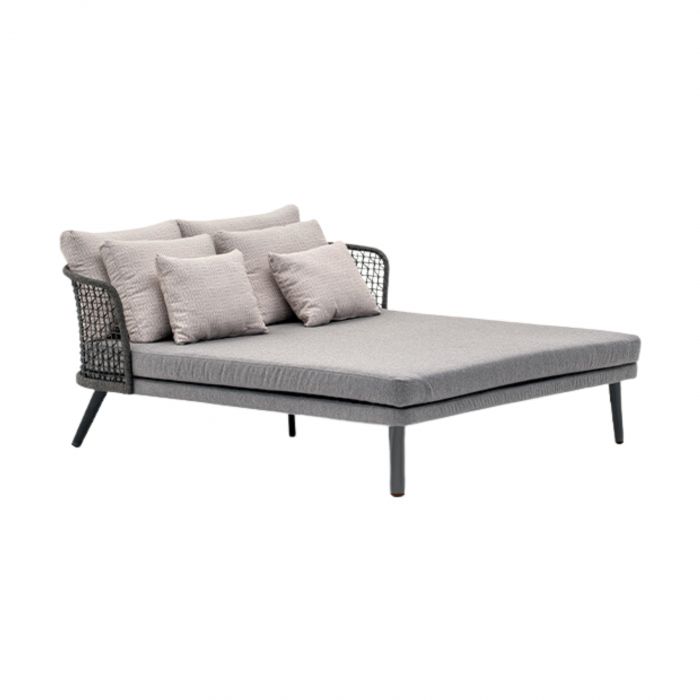 Emma Varaschin - Daybed 