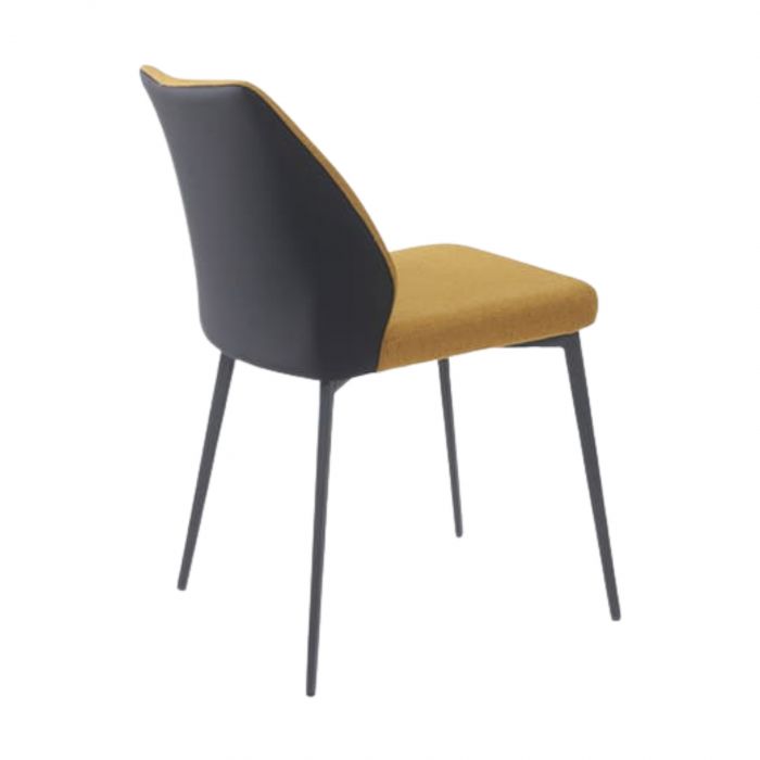 Emma Europea Design - Chair with square feet base