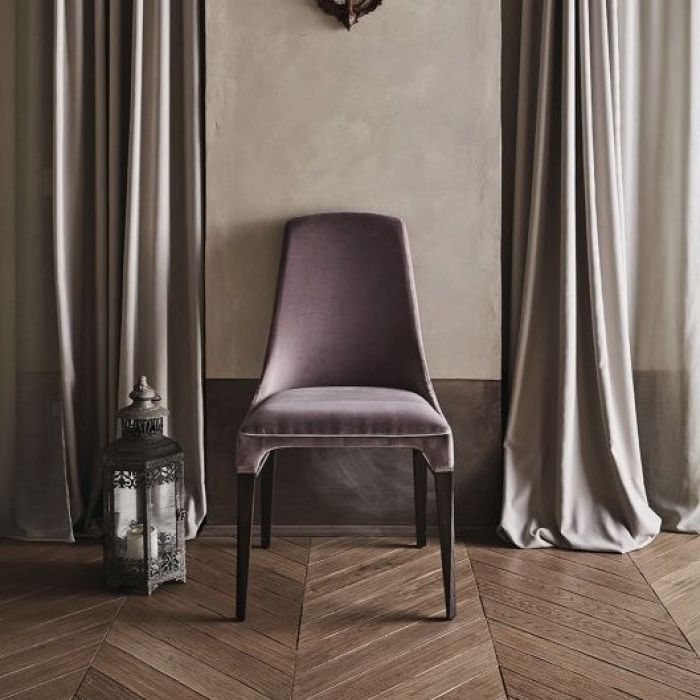 Kelly Bontempi - Sedia