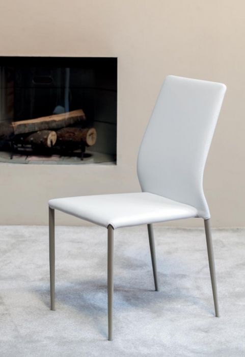 Kendra Bontempi/Ingenia - Chair