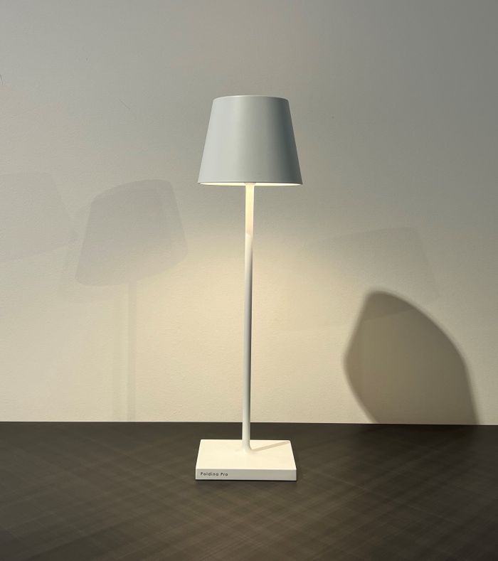 Lampe à poser Poldina Pro h38 Blanc Zafferano - Livraison rapide