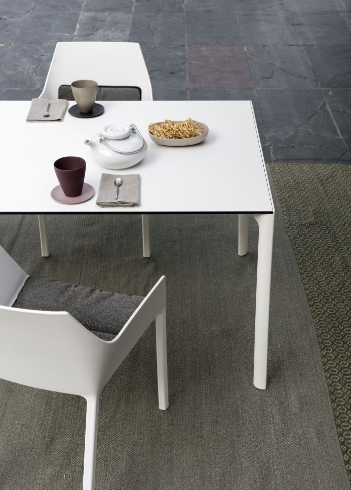 Maki Linecompact Kristalia - Table