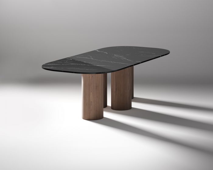 Marina Horm - Table 