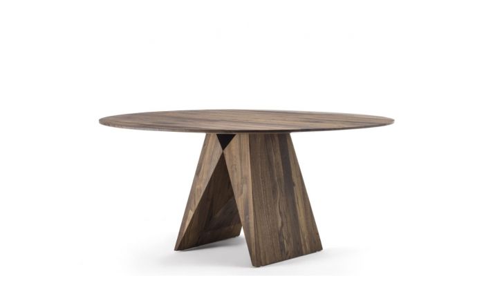 Miya Riva 1920 - Table