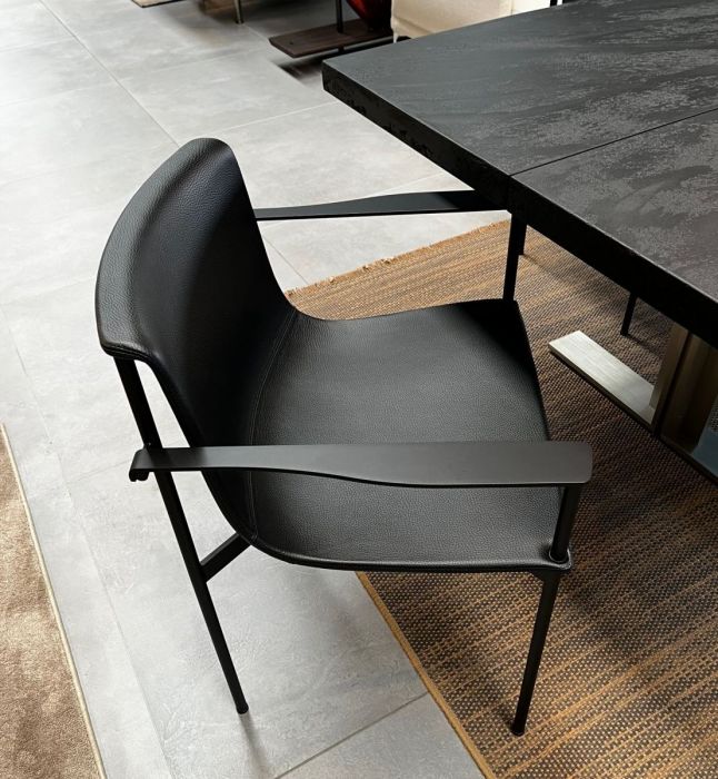 Chair Ombra with armrests Lema - Prompt delivery