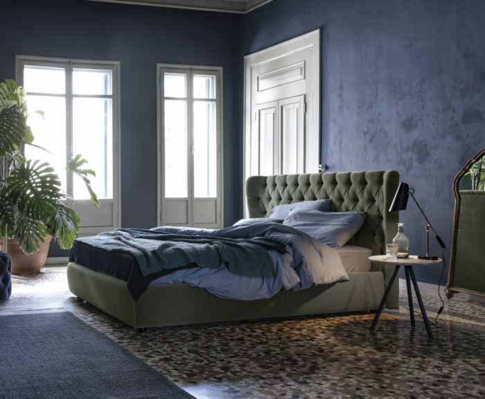 Selene Bolzan - Bed