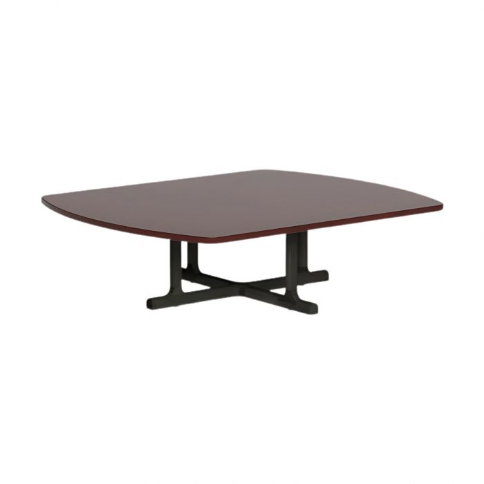 Thea Talenti – Outdoor coffee table