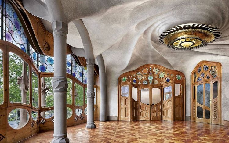 Journey into Art Homes: Reimagined Residences of Gauguin, Picasso, and Klimt