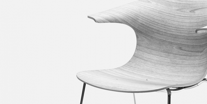 Loop 3D wood stool Infiniti