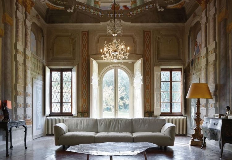 GRANDE SOFFICE SOFA, TIMELESS ELEGANCE