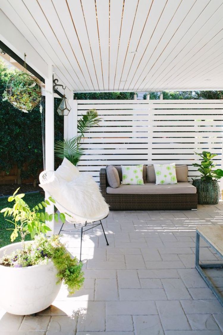  IDEAS FOR AN OUTDOOR TO LIVE